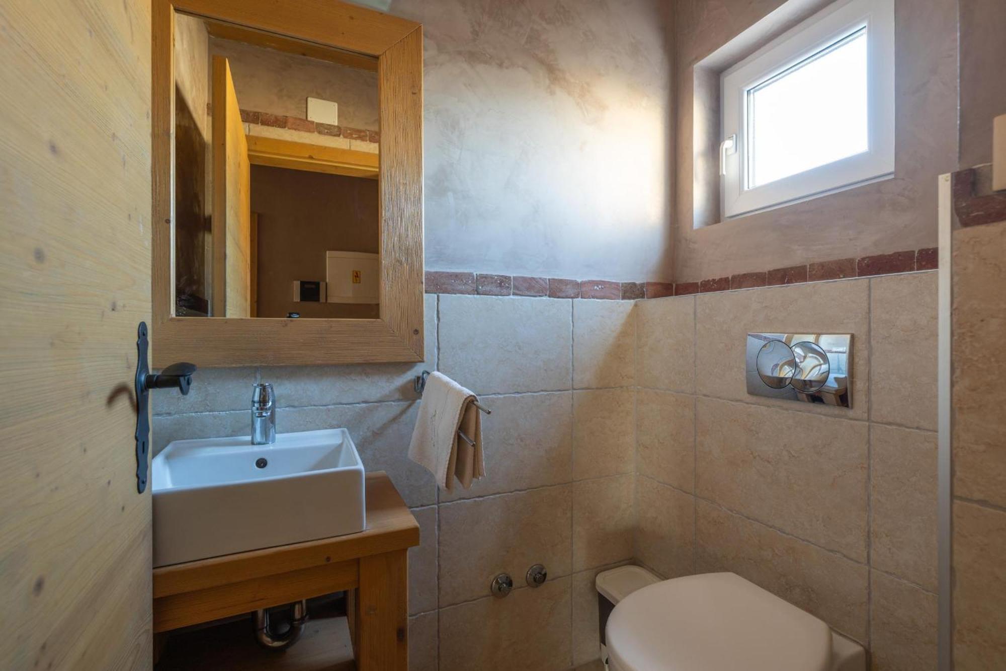 6-Bedroom Villa Chiara With Sea View Premantura Exterior foto